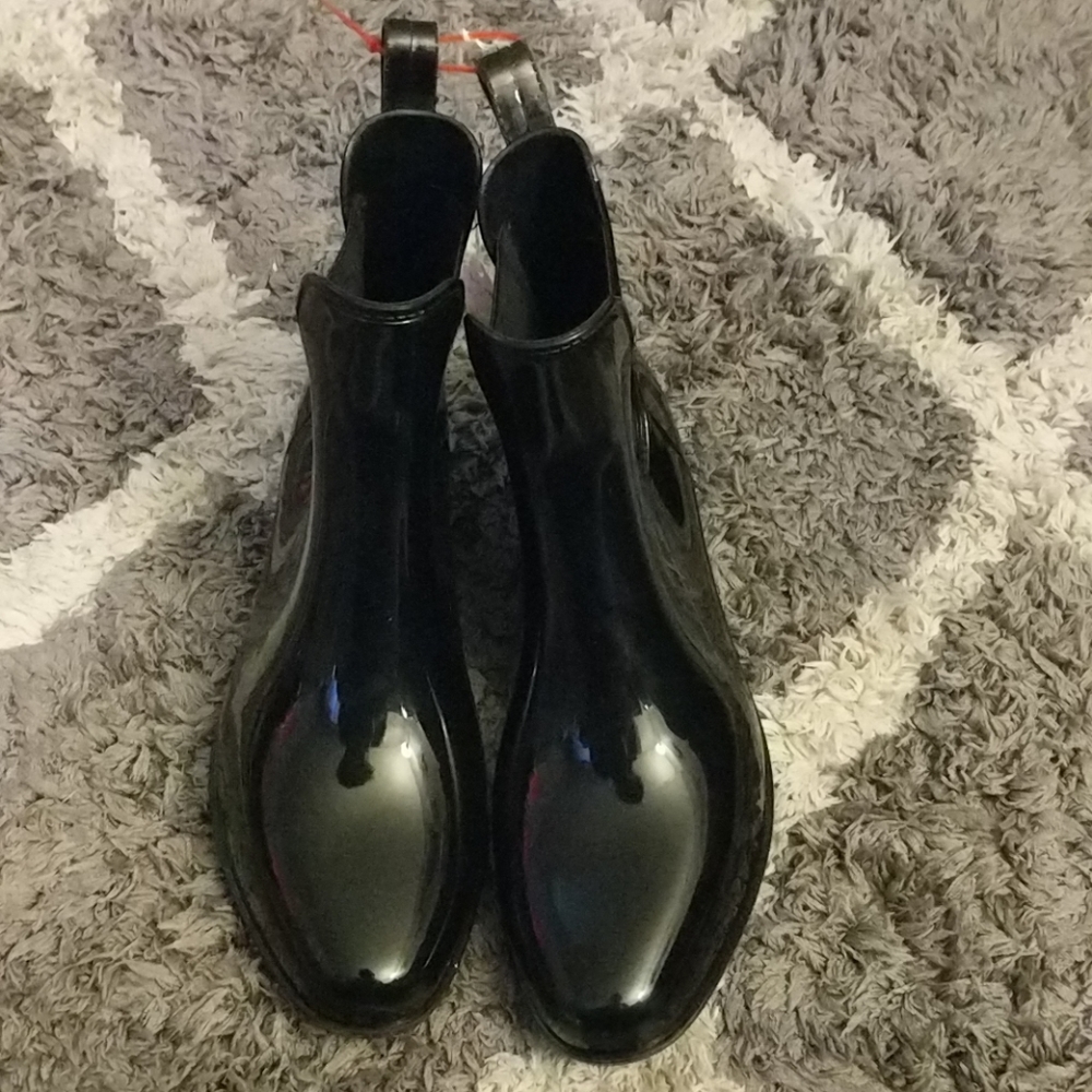Ralph Lauren Black "Tally" rain boots (size 9)